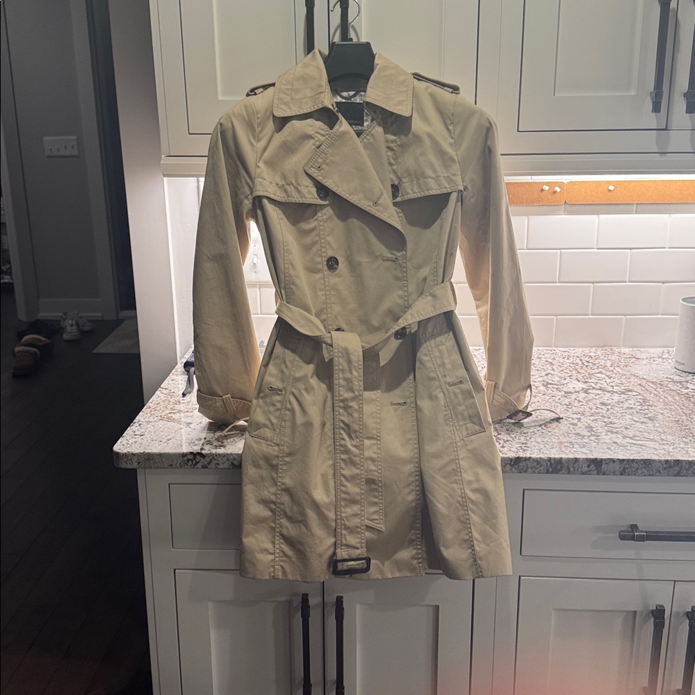 Banana Republic Beige Outerwear